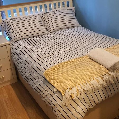 Crystal House 10Min To Manchester City Centre Ideal For Work And Leisure ภายนอก รูปภาพ