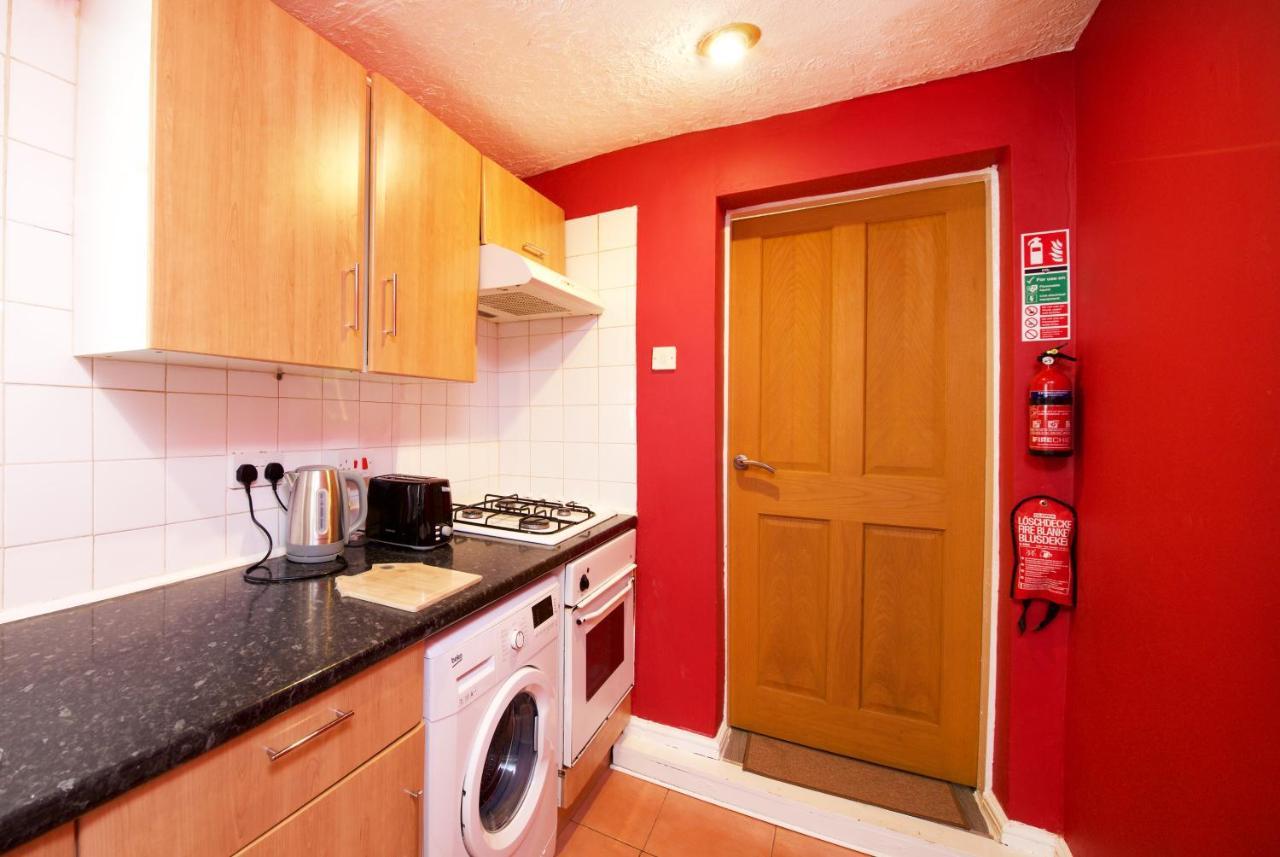 Crystal House 10Min To Manchester City Centre Ideal For Work And Leisure ภายนอก รูปภาพ