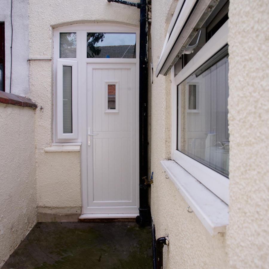 Crystal House 10Min To Manchester City Centre Ideal For Work And Leisure ภายนอก รูปภาพ